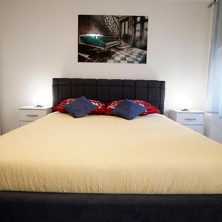 Apartment Caramela Nin Exteriér fotografie