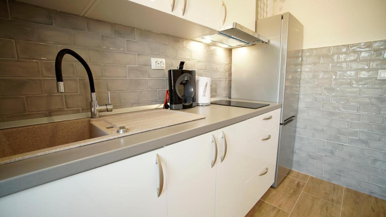 Apartment Caramela Nin Exteriér fotografie