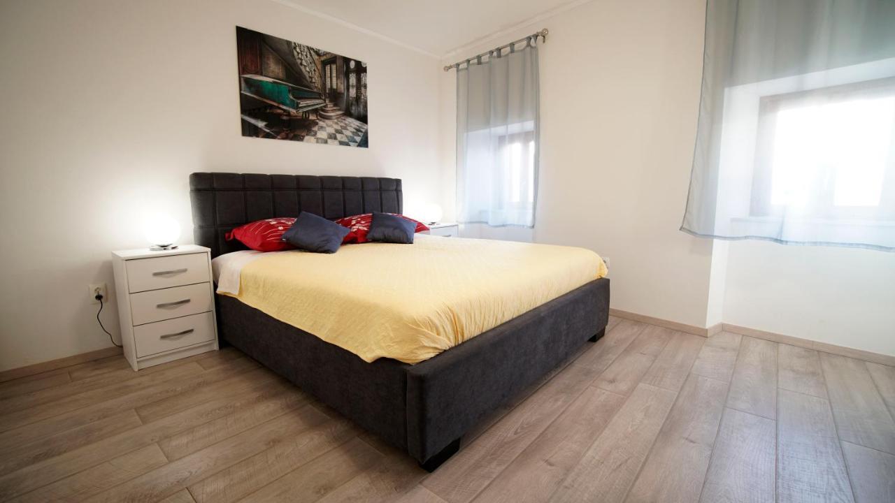 Apartment Caramela Nin Exteriér fotografie