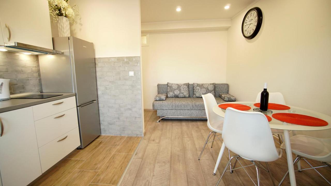 Apartment Caramela Nin Exteriér fotografie