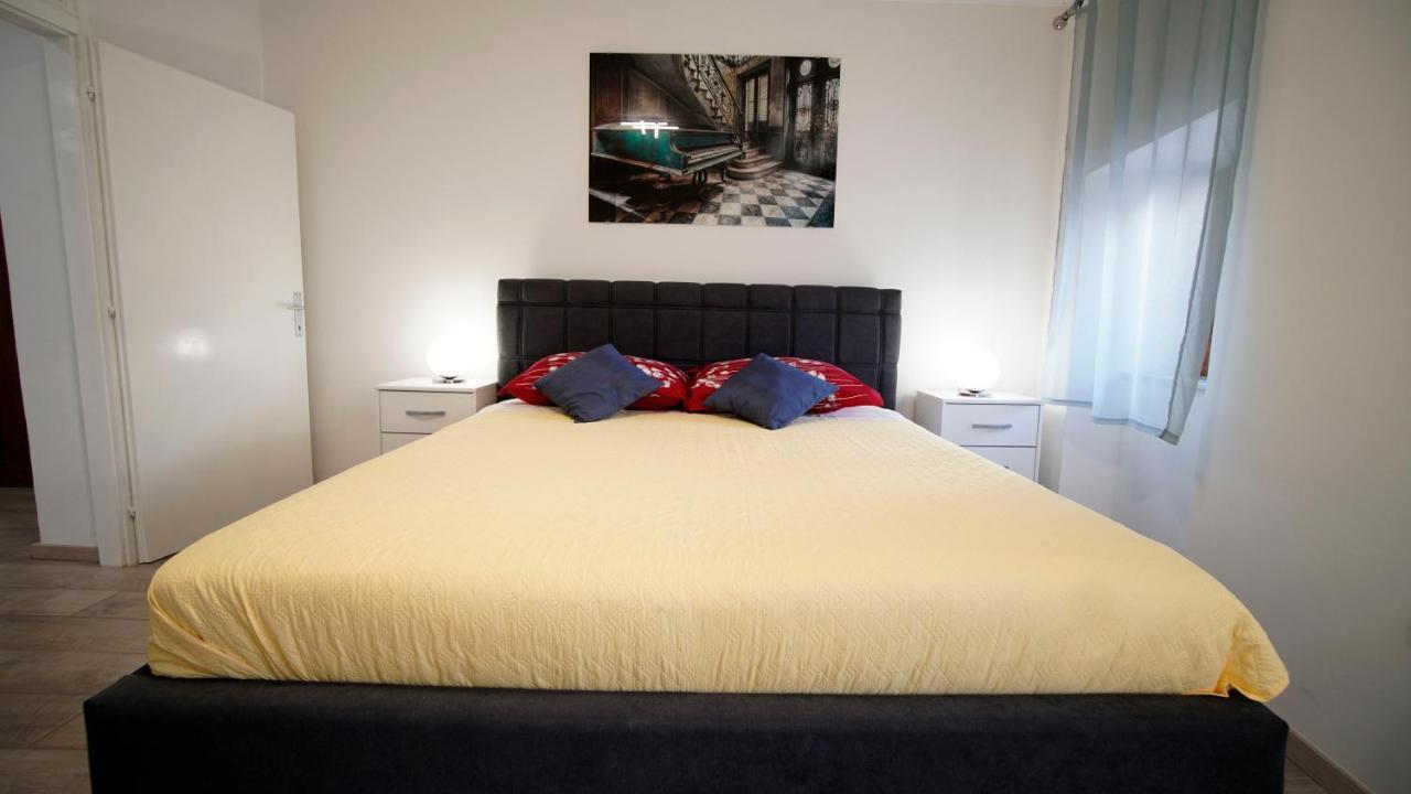 Apartment Caramela Nin Exteriér fotografie